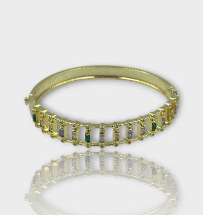 سوار صلب من الفولاذ المقاوم للصدأ مطلي بالذهب